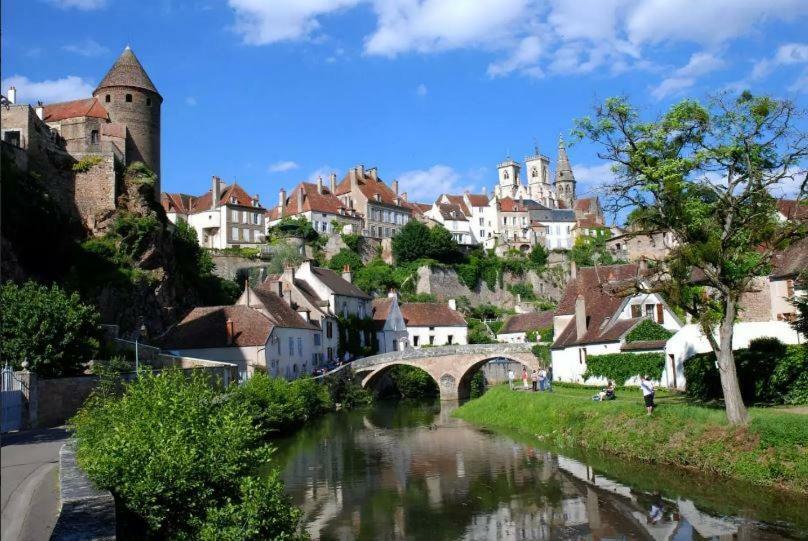 スミュール・アン・ノーソワ Etape Du Pont Pinardヴィラ エクステリア 写真