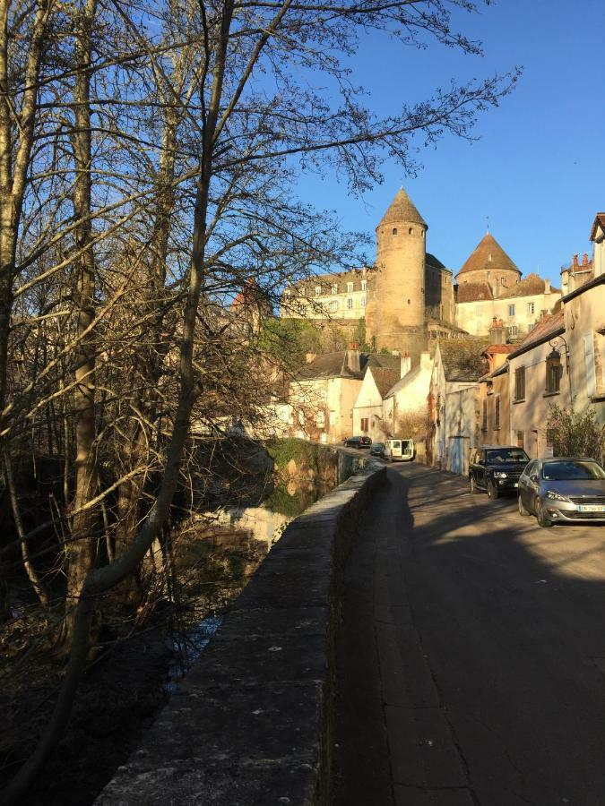 スミュール・アン・ノーソワ Etape Du Pont Pinardヴィラ エクステリア 写真